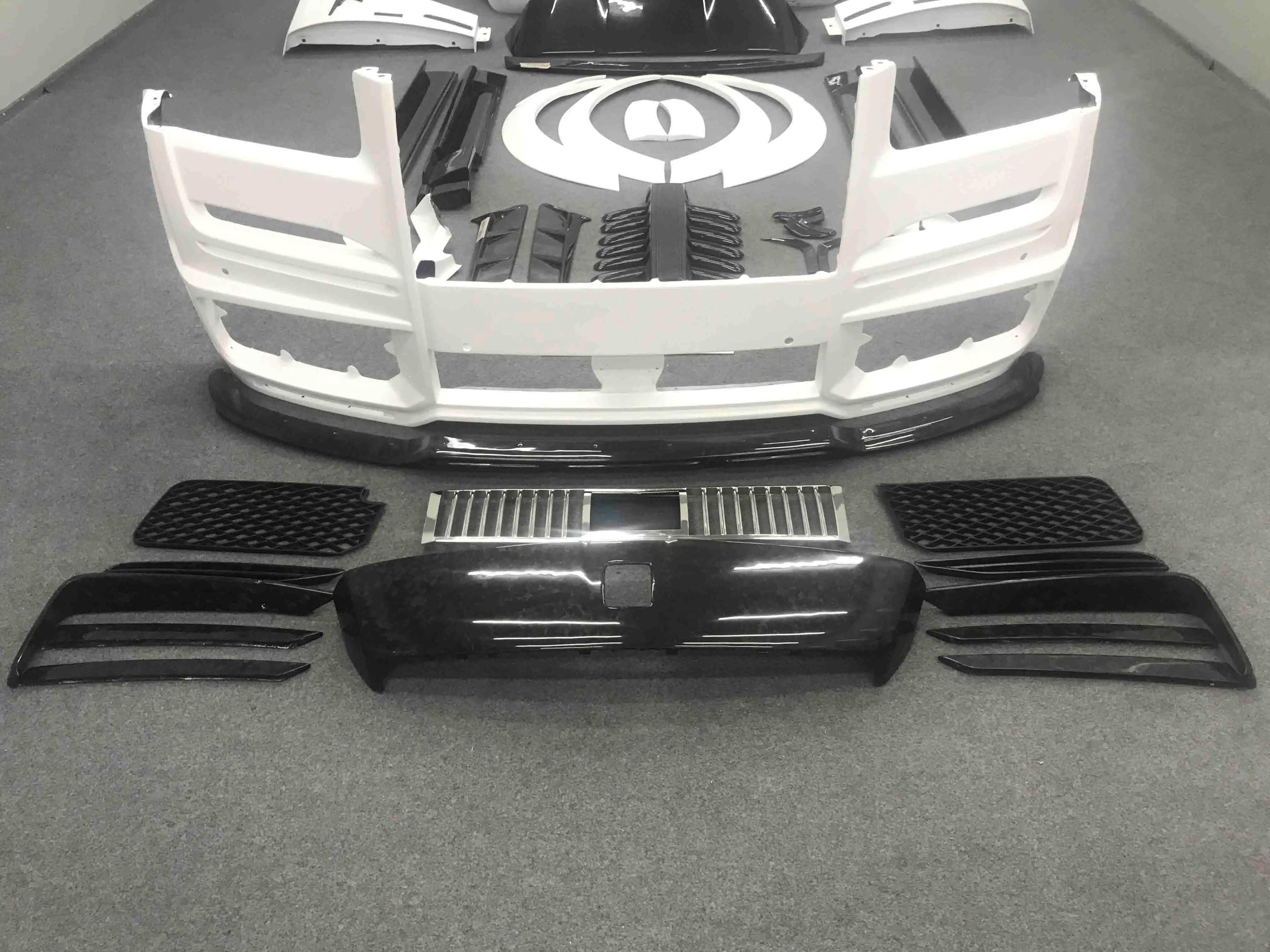 Upgrade to MSY Style Dry Half Carbon Fiber Bumpers Fender Side Skirt Hood  Full Set Body Kit for  Cullinan